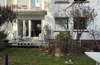 Haus kaufen in 66113 Saarbrücken, Saarbrücken / Rodenhof - Attraktives 2-3-Familienhaus mit Garten in Saarbrücken-Rodenhof