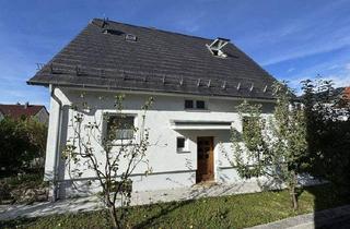 Haus kaufen in Hohenzollernstr. 18, 74385 Pleidelsheim, Pleidelsheim - Freistehendes Zweifamilienhaus mit Doppelgarage