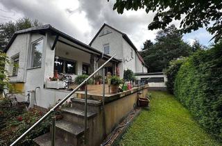 Einfamilienhaus kaufen in Dramburger Straße 52, 12683 Berlin, Berlin - Einfamilienhaus mit Keller und großer Terrasse in Biesdorf zu Verkaufen.