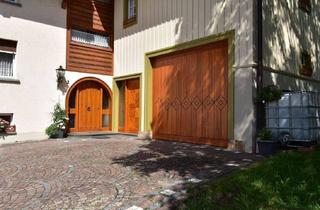 Haus kaufen in 79777 Ühlingen-Birkendorf, Ühlingen-Birkendorf - Viel Platz für die Familie! Sehr gepflegtes 2-3 Familienhaus, mit Bauplatz-Option!