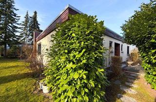 Haus kaufen in 96482 Ahorn, Ahorn / Eicha - Ruhig gelegener Bungalow mit schönem Garten, Garage und Nebengebäude mit Einliegerwohnung