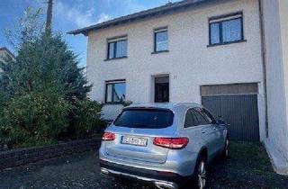 Haus kaufen in 66798 Wallerfangen, Wallerfangen - Großzügiges 1-2 Familienhaus in Wallerfangen-Ittersdorf zu verkaufen