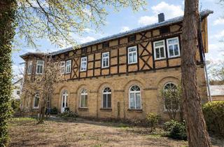 Mehrfamilienhaus kaufen in 99817 Eisenach, Eisenach - Kernsaniertes 3-Familien-Haus mit top Nebengelass in zentraler Lage