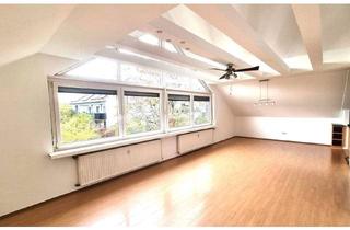 Wohnung kaufen in 91074 Herzogenaurach, Herzogenaurach - Schöne helle 3-Zimmer Wohnung mit Carport u. Gartenanteil