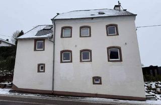 Einfamilienhaus kaufen in 54597 Hersdorf, Hersdorf - Das besondere Haus, Historisches Einfamilienhaus mit angelegtem Etagengrundstück, Sauna und Außenpool (Denkmalgeschützt)