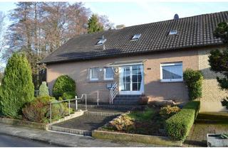 Einfamilienhaus kaufen in 41844 Wegberg, Wegberg - Behagliche und gut ausgestattete Doppelhaushälfte als Einfamilienhaus mit zwei Garagen und schönem Garten, sehr ruhige Lage!