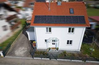 Einfamilienhaus kaufen in 86441 Zusmarshausen, Zusmarshausen / Streitheim - Renoviertes Einfamilienhaus mit Pelletheizung in ruhiger Lage