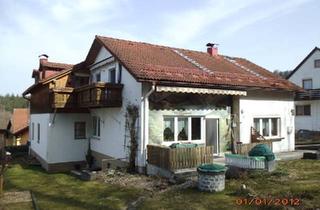 Einfamilienhaus kaufen in 93449 Waldmünchen, Waldmünchen - Idyllisch gelegenes Einfamilienhaus mit Garten zu verkaufen.