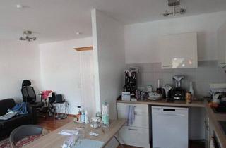 Wohnung kaufen in 45891 Gelsenkirchen, Gelsenkirchen - Helle, ruhige 2 Raum-Wohnung mit Balkon in Essen-Frohnhausen