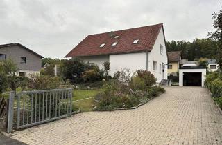 Einfamilienhaus kaufen in 96155 Gunzendorf, Gunzendorf - Geräumiges Einfamilienhaus mit schönem Naturgarten und Einzelgarage
