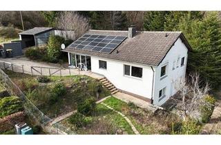 Einfamilienhaus kaufen in 53937 Schleiden, Schleiden - Freistehendes Einfamilienhaus mit Einliegerwohnung, großem Waldgrundstück &Talblick in sonniger Lage