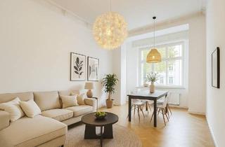 Wohnung kaufen in Prenzlauer Berg, 10405 Berlin, Berlin - Charmante Altbauwohnung mit Mini-Terrasse im Herzen des Prenzlauer Bergs