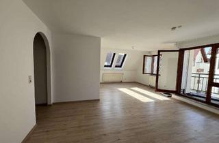 Wohnung kaufen in 71116 Gärtringen, Gärtringen: Zentrale 2,5 ZW mit Balkon und Stellplatz