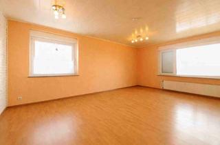 Wohnung kaufen in 33689 Sennestadt, Gepflegte 3-Zimmer-Wohnung mit Balkon, Aufzug & Weitblick in ruhiger Lage von Bielefeld-Sennestadt