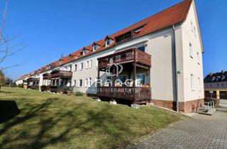 Wohnung kaufen in 06729 Elsteraue, *** Leerstehende, helle 4-Zimmer-Wohnung mit Südbalkon, Stellplatz und Gestaltungspotenzial ***