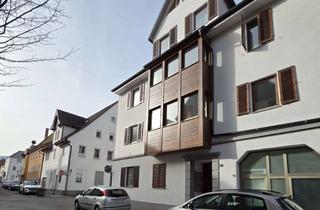 Wohnung kaufen in 78532 Tuttlingen, Tuttlingen - Stadtmitte: Bezugsfreie 2- Zimmerwohnung mit Einbauküche und Keller