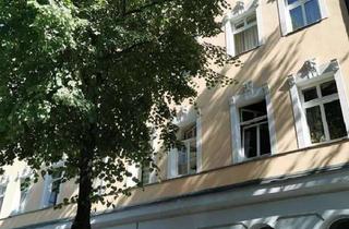 Wohnung kaufen in Lutherstraße, 13585 Spandau, Seltene Altbau-Investmentgelegenheit mit klar definiertem Wertsteigerungspotenzial -Spandau