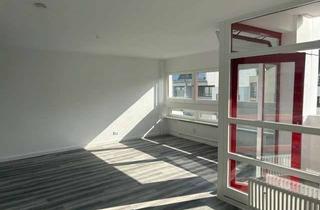 Wohnung kaufen in Katharinenstraße 19 A, 10711 Wilmersdorf, * RUHIG WOHNEN NAHE DES KURFÜRSTENDAMM´S! APPARTEMENT MIT BALKON, DESIGNBODEN & NEUER EINBAUKÜCHE! *