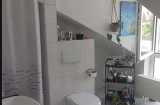 Wohnung mieten in 65510 Idstein, Helle 2-Zimmer Dachgeschosswohnung mit Balkon in Idstein