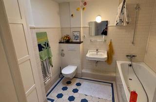 Wohnung mieten in 20357 Sternschanze, Romantisch und praktisch! Ruhige, helle 2-Zimmer Dachgeschosswohnung in der Susannenstraße