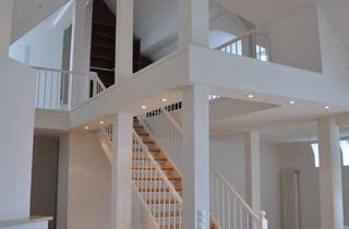 Wohnung mieten in Mommsenstraße, 10629 Charlottenburg, Großzügige 3 Zimmer Dachgeschosswohnung MOMMSENSTRASSE