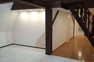 Wohnung mieten in Kirchgäßchen, 09599 Freiberg, Schöne Maisonette-Dachgeschoss-Wohnung in bester Lage! Einbauküche und Badmöbel vorhanden!