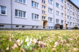 Wohnung mieten in Schillerstraße 88, 02763 Zittau, Großzügige 2-Raum-Wohnung mit Wintergarten-Feeling in Zittau Nord ️️