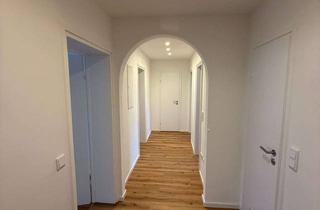 Wohnung mieten in Eisenacher Straße, 96450 Coburg, Sanierte 2,5-Zimmer-Wohnung mit Balkon in Coburg, Eisenacher Straße