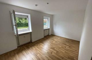 Wohnung mieten in Heubergstraße 106, 83404 Ainring, Sonnige Erdgeschosswohnung mit Gartenanteil zu vermieten