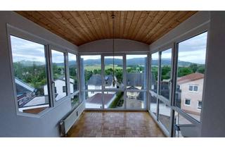 Wohnung mieten in 78554 Aldingen, Helle 2,5-Zimmer Dachgeschosswohnung in Aldingen mit Aufzug