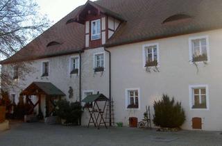 Wohnung mieten in Rosenberg 11, 91622 Rügland, Traum-Ausblick, komplett saniert, 4,5-Zimmer-Wohnung im 1. OG in Rügland