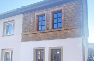 Reihenhaus kaufen in 55545 Bad Kreuznach, Charmantes Reihenhaus in stadtnaher Lage