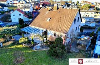 Einfamilienhaus kaufen in 71397 Leutenbach, Freistehendes Einfamilienhaus mit ELW, schönem Garten, Terrasse und 3 Garagen in Weiler zum Stein