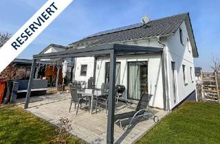 Haus kaufen in 74676 Niedernhall, Modernes Familienhaus mit großem Garten in begehrter Wohnlage