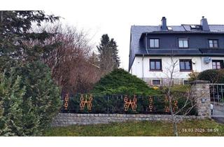 Doppelhaushälfte kaufen in 08606 Bösenbrunn, Doppelhaushälfte in idealer Lage mit großem Grundstück