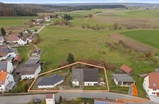 Haus kaufen in 88524 Uttenweiler, *** BUNGALOW IN IDYLLISCHER ORTSRANDLAGE – MIT STADEL UND EINEM BAUGRUNDSTÜCK***