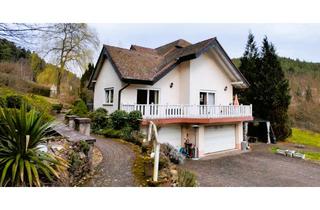 Villa kaufen in Am Erlenbach 32, 67468 Frankenstein, Landhausvilla mit Parkgrundstück Stilvolles Familiendomizil mit Weidefläche, Bach, Teich und Weitbli