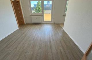 Wohnung mieten in Straße Usti Nad Labem 31, 09119 Chemnitz, 2 Monate kaltmietfrei ! Mit dem Aufzug ins 2.OG - Südbalkon - helle Zimmer u.v.m.