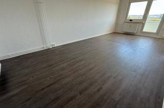 Wohnung mieten in Straße Usti Nad Labem 29, 09119 Chemnitz, 2 Monate kaltmietfrei ! 8.OG mit Aufzug - Tageslichtküche - Südbalkon !