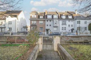 Wohnung mieten in 86159 Augsburg, Wohnen im Bismarckviertel, helle 3 ZKB Altbauwohnung mit Balkon und Garage, auch für WG