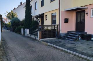 Reihenhaus kaufen in 64521 Groß-Gerau, Familienfreundliches Reihenhaus in ruhiger Lage von Groß-Geau - Dornheim