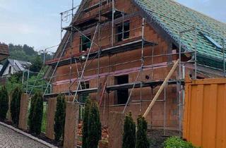 Haus mieten in 36151 Burghaun, Moderne Neubau DHH im KFW 55 Standard