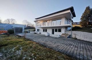 Gewerbeimmobilie kaufen in 73547 Lorch, Multifunktionales Gebäude auf großem Grundstück mit viel Potenzial!