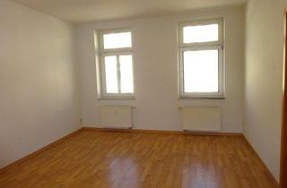 Wohnung mieten in Plauensche Str. 54, 07545 Gera, Kleine 2 Zi-Whg. mit Balkon im 2.OG