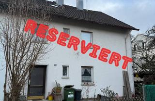 Einfamilienhaus kaufen in 90607 Rückersdorf, Sanierungsbedürftige Doppelhaushälfte mit großem Garten und viel Gestaltungspotenzial