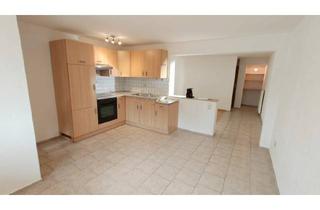 Wohnung mieten in Marktplatz, 79761 Waldshut-Tiengen, Erstbezug nach Renovierung 1.5 Zimmer Wohnung zentral in Tiengen