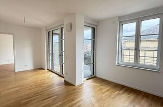 Wohnung mieten in Schützengasse 32, 01067 Wilsdruffer Vorstadt/Seevorstadt-West, Helle 2-Raum-Wohnung mit Einbauküche und Balkon