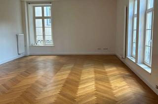 Wohnung mieten in Gießener Straße, 35423 Lich, 2-Zimmer-Wohnung im kernsanierten historischen Palais in Lich