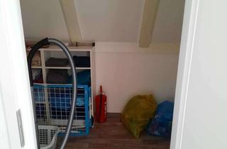 Wohnung mieten in Egerstraße 35, 91056 Dechsendorf, Helle 3-Zimmer Dachgeschosswohnung in Erlangen-Dechsendorf