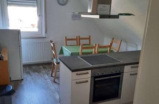 Wohnung mieten in Egerstraße 35, 91056 Dechsendorf, Helle 3-Zimmer Dachgeschosswohnung in Erlangen-Dechsendorf